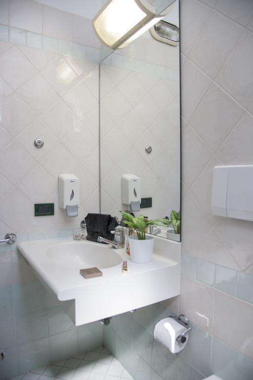 Si Rimini Hotel Dış mekan fotoğraf