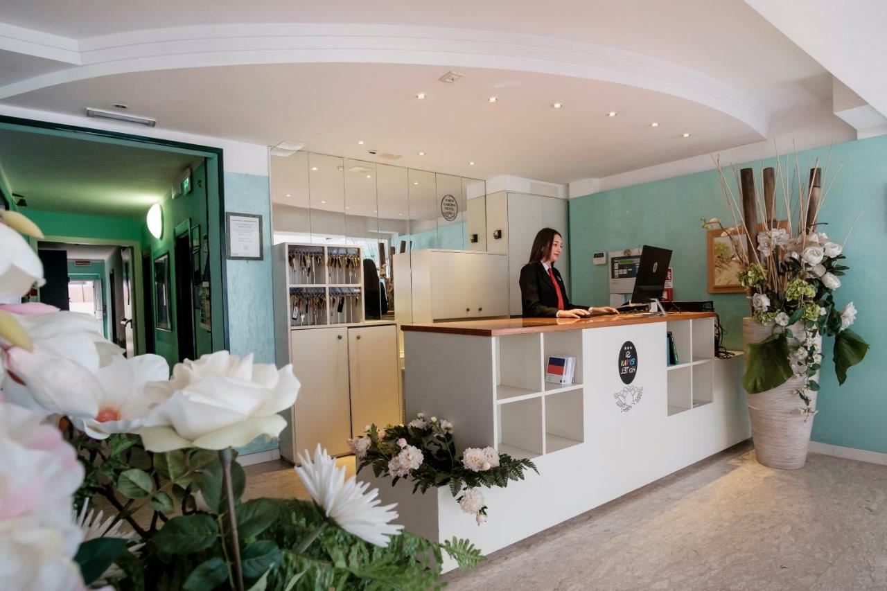 Si Rimini Hotel Dış mekan fotoğraf