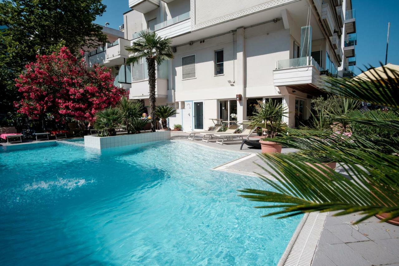 Si Rimini Hotel Dış mekan fotoğraf